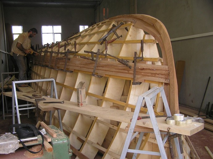 Hull construction