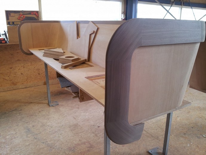 Xtender under construction sofa